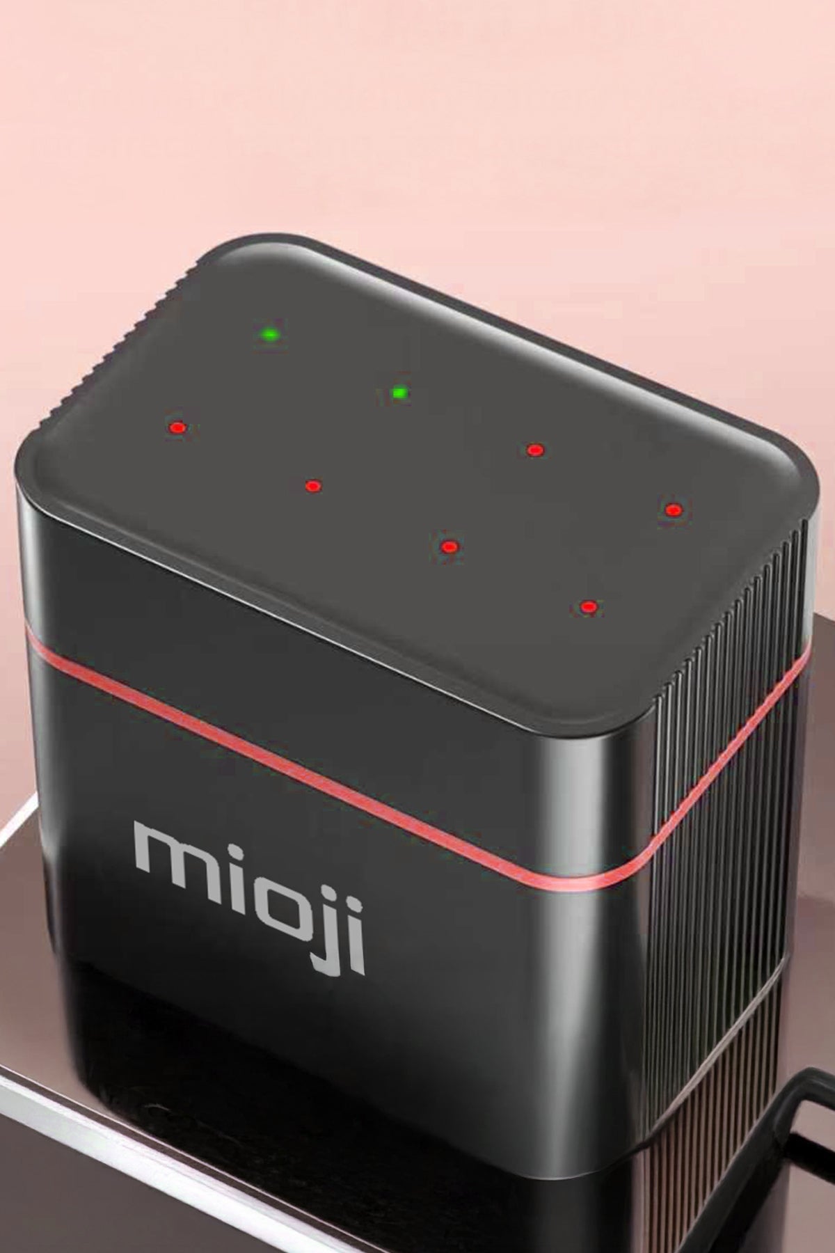 Mio BT12 Pil Şarj Cihazı Siyah